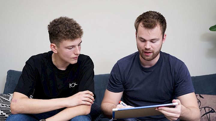 Elev får hjælp af mentor til SRP